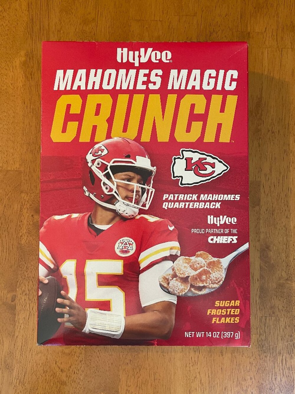 1 box Mahomes Magic Crunch HyVee Limited Edition